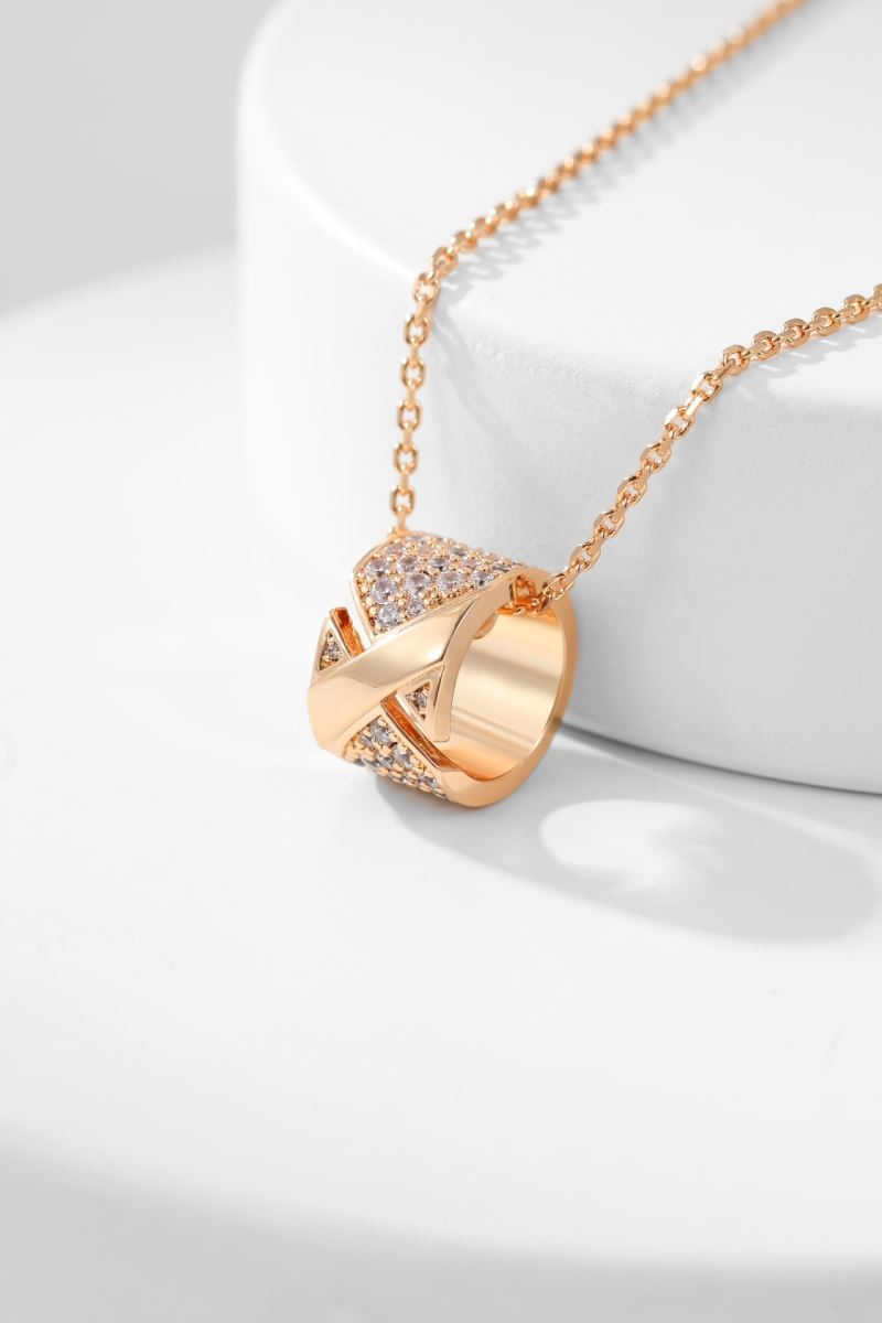 CHAUMET